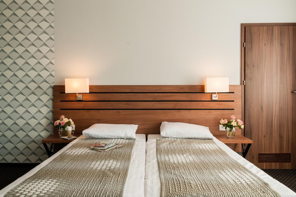 Hotel Wilga Krakow Oda fotoğraf