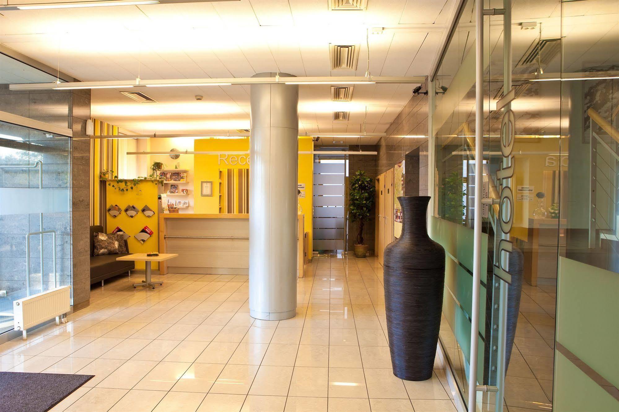 Hotel Wilga Krakow Dış mekan fotoğraf