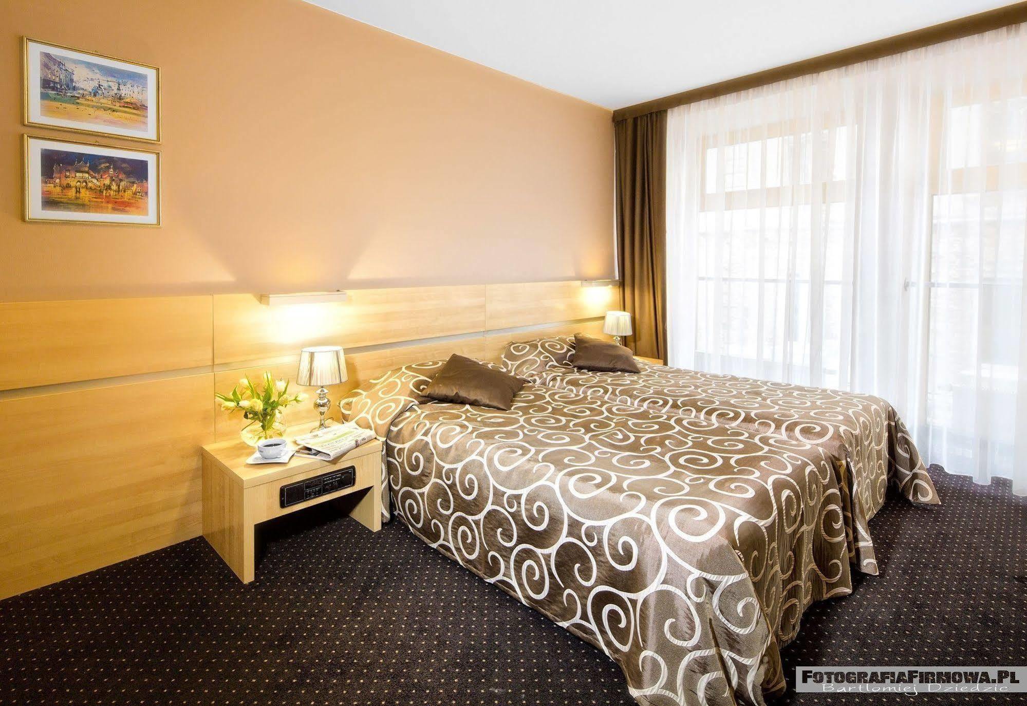 Hotel Wilga Krakow Dış mekan fotoğraf